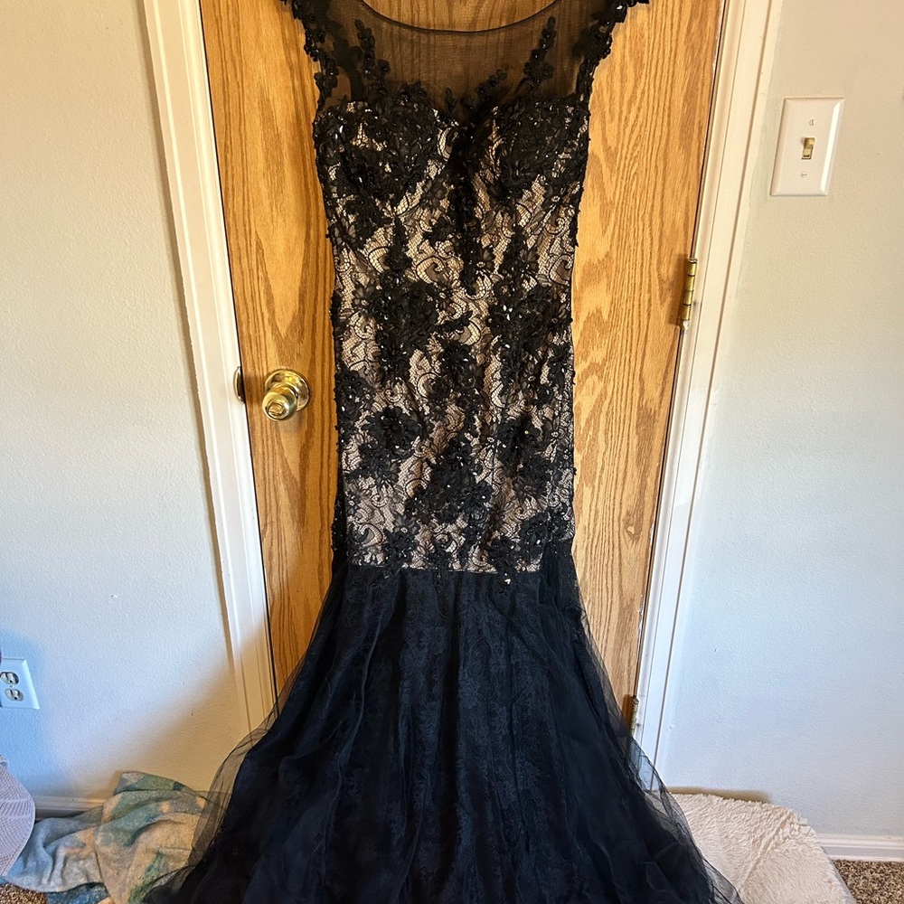 Fiesta Fashion Black Lace Prom Dress